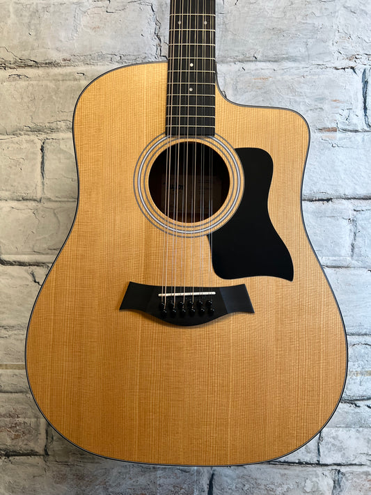 Taylor 150ce Dreadnought 12-String Acoustic-Electric Guitar