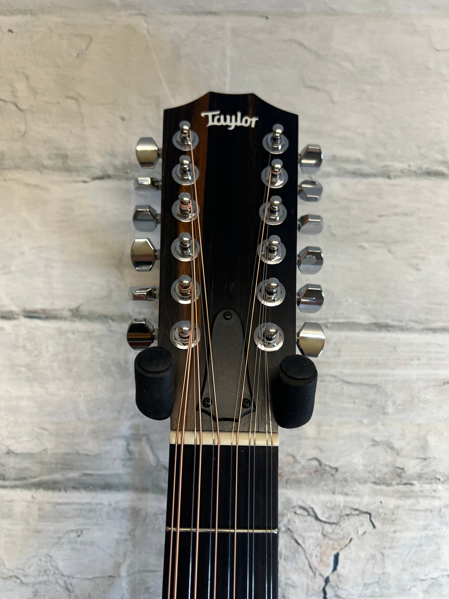 Taylor 150ce Dreadnought 12-String Acoustic-Electric Guitar