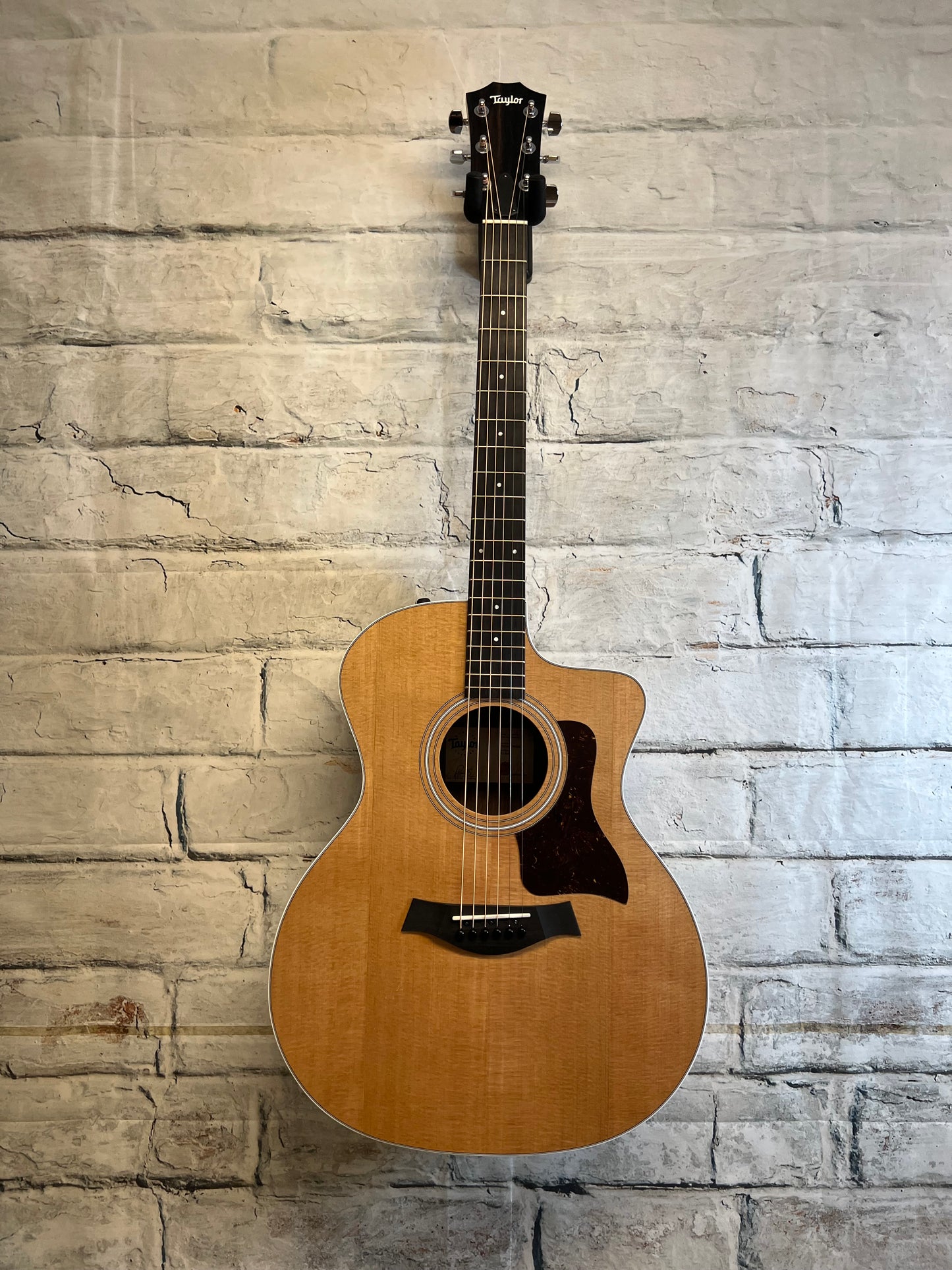 Taylor 214ce Grand Auditorium Acoustic-Electric Guitar