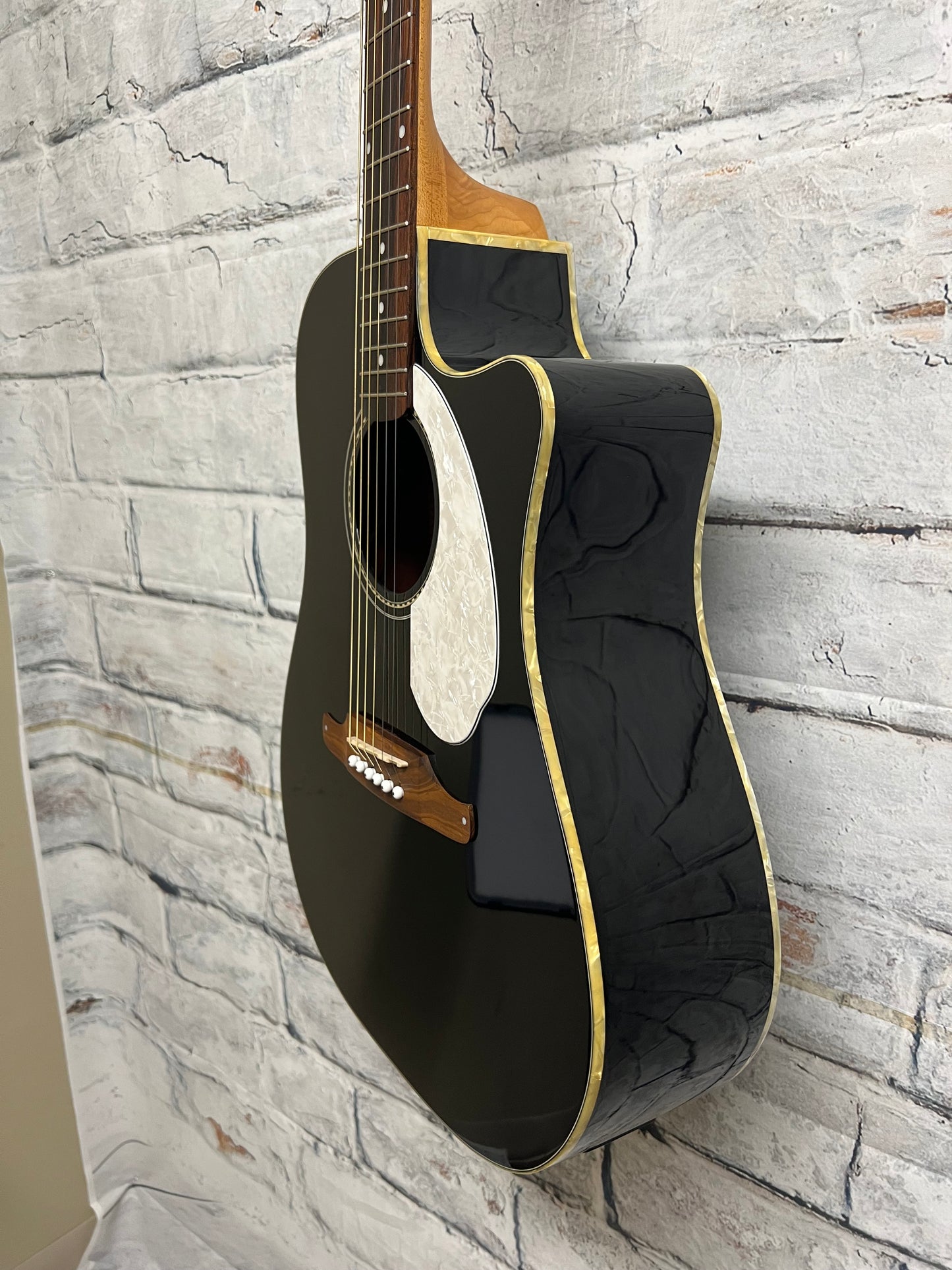 Used Fender Sonoren SCE Black