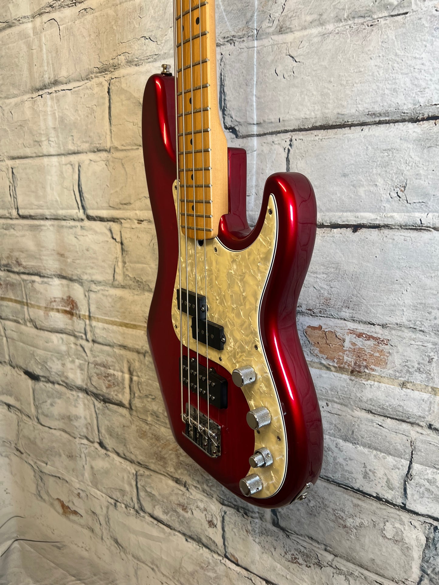 Used Fender American Deluxe Precision Bass with Hardshell Case