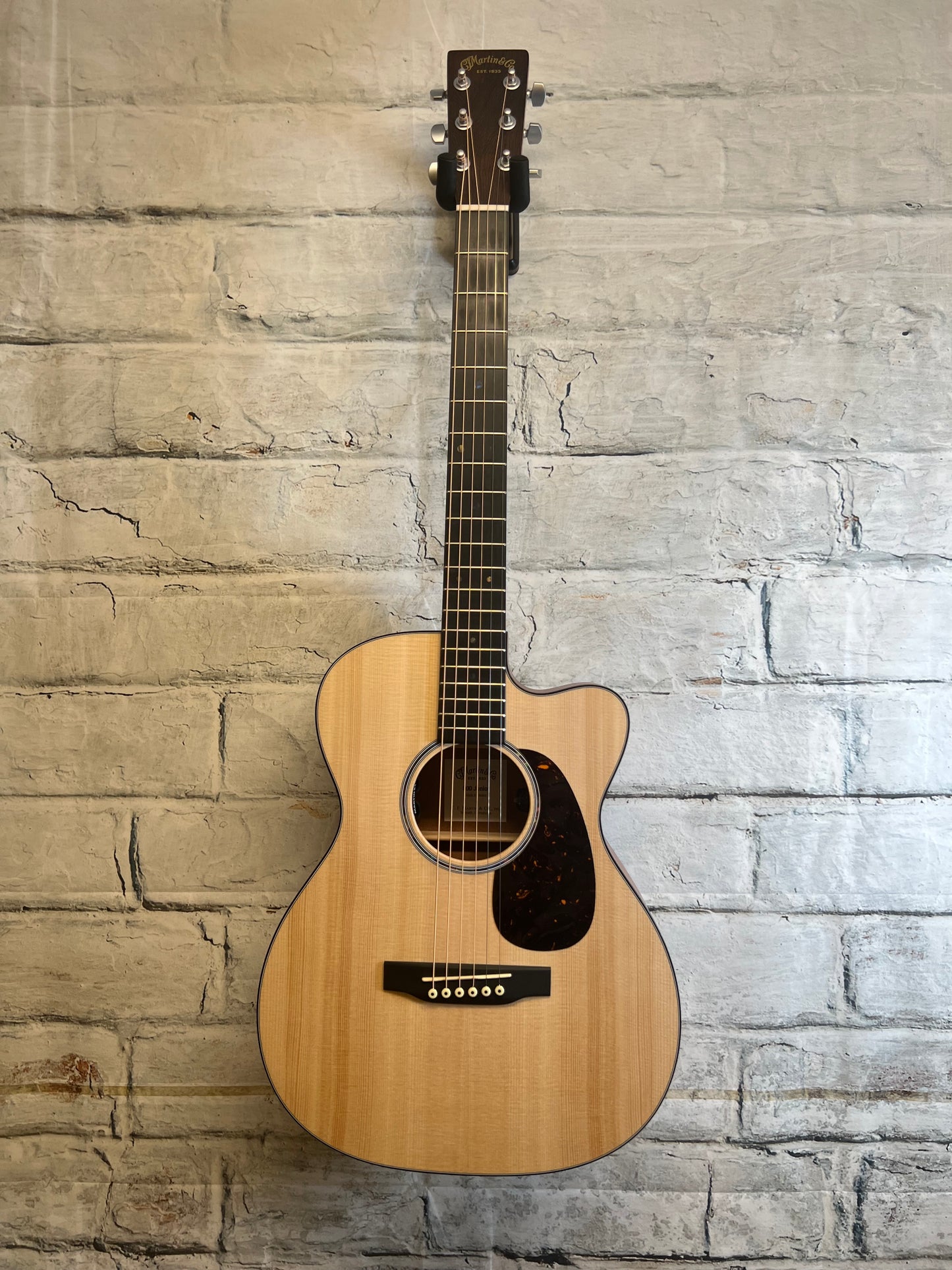 Used Martin 000c JR-E Acoustic Electric with Bag