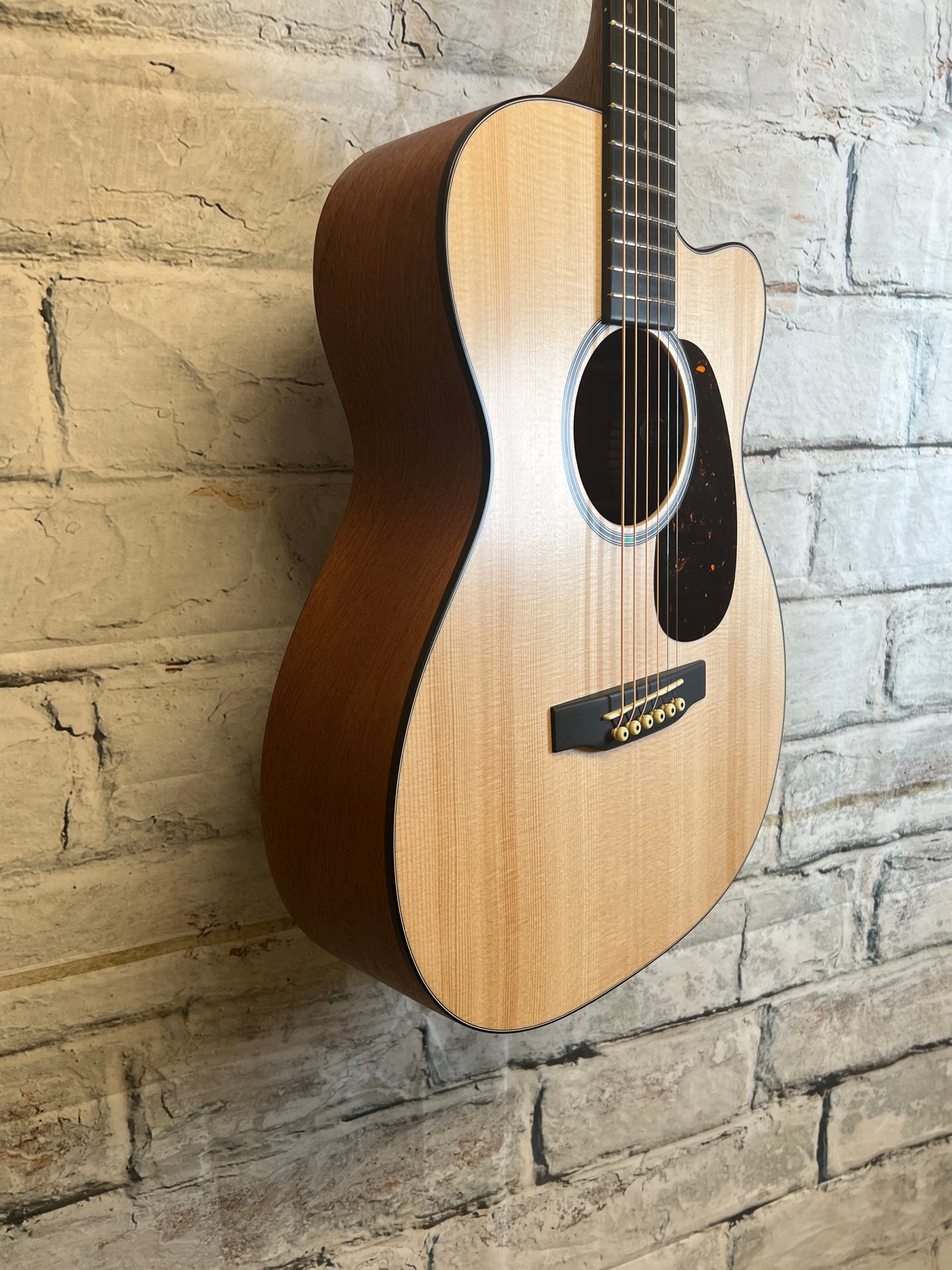 Used Martin 000c JR-E Acoustic Electric with Bag