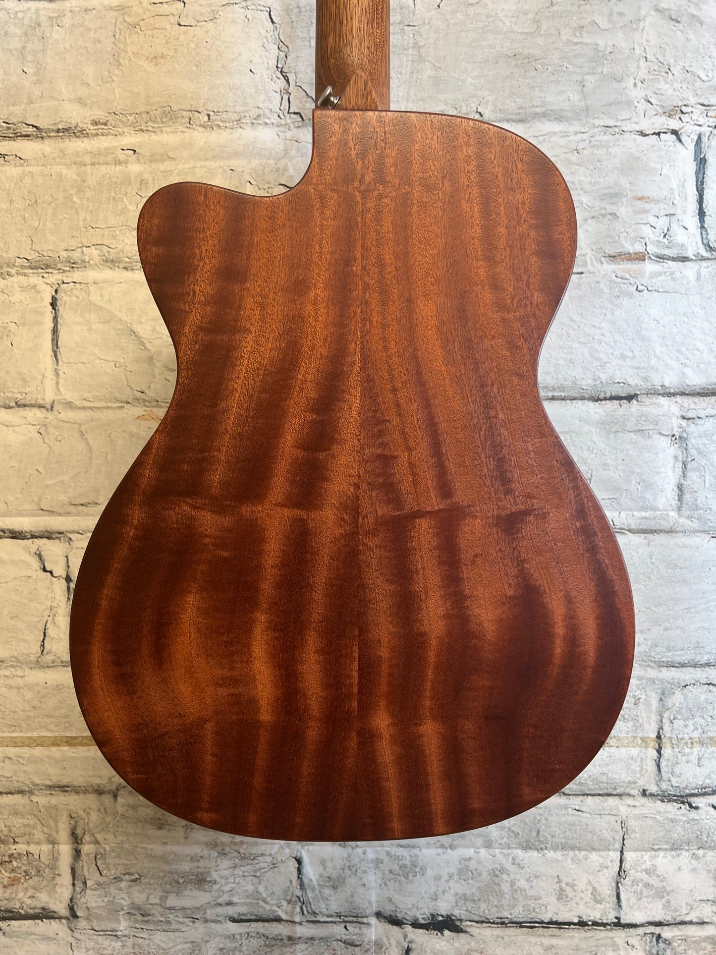 Used Martin 000c JR-E Acoustic Electric with Bag