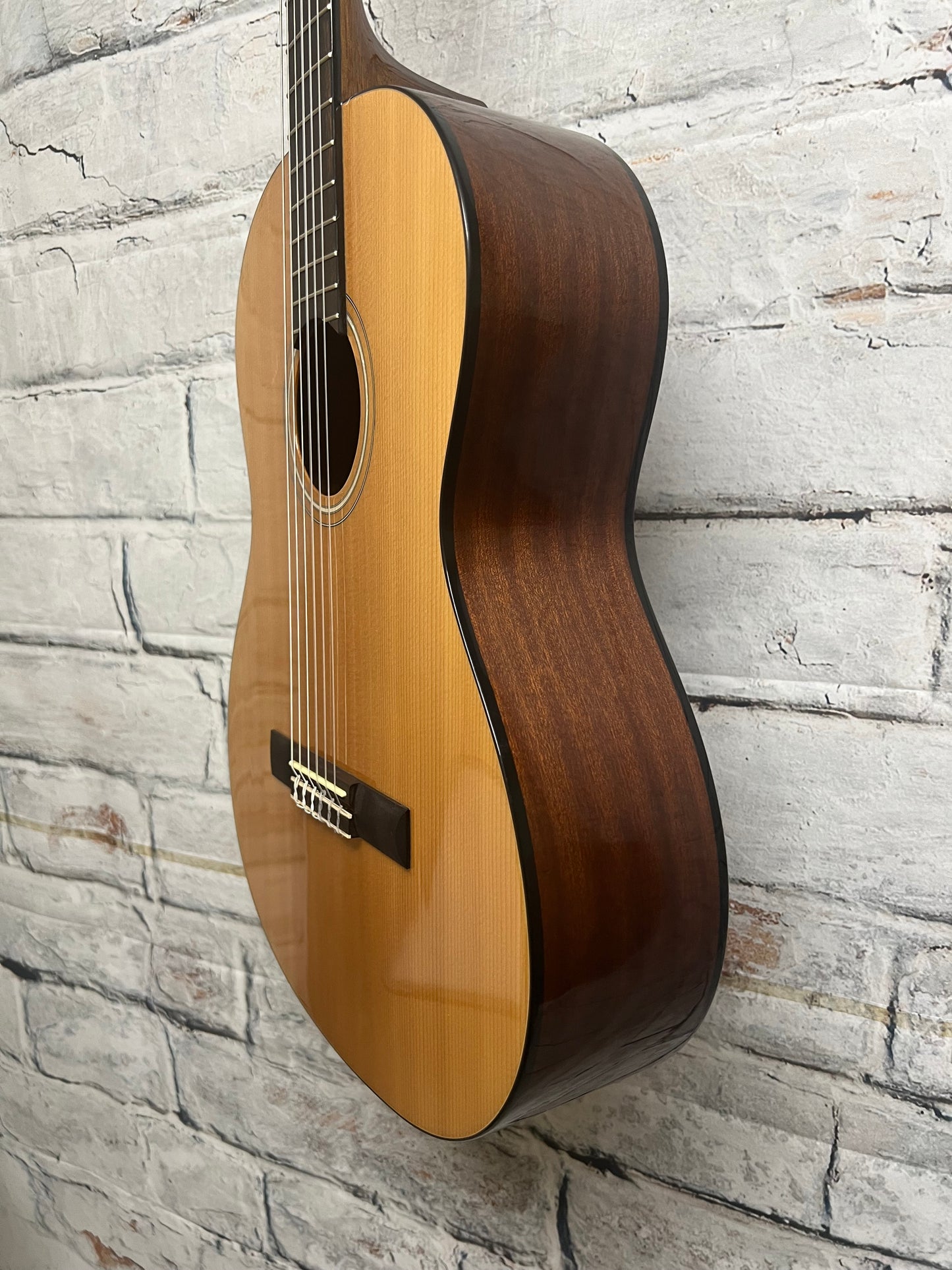 Used Fender Cn-60s Classic Nylon Acoustic