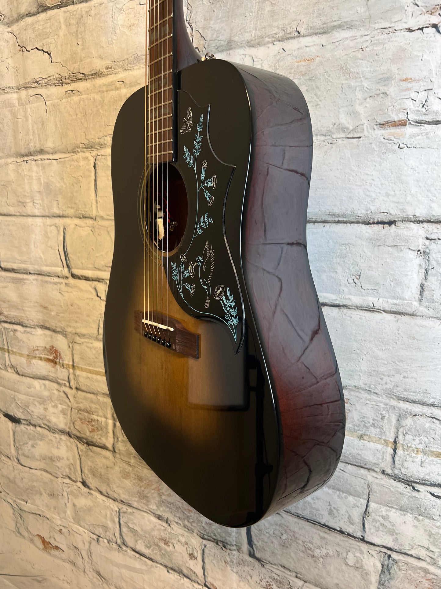 Epiphone Eric Church Hummingbird Dark Studio Cobra Burst with Hardshell Case