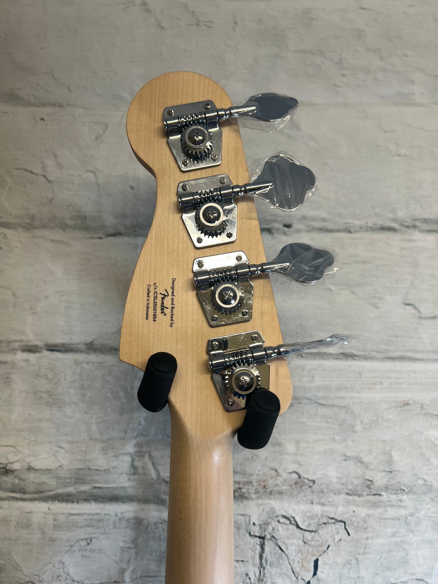 Squier Sonic Precision Bass, Maple Fingerboard,White Pickguard