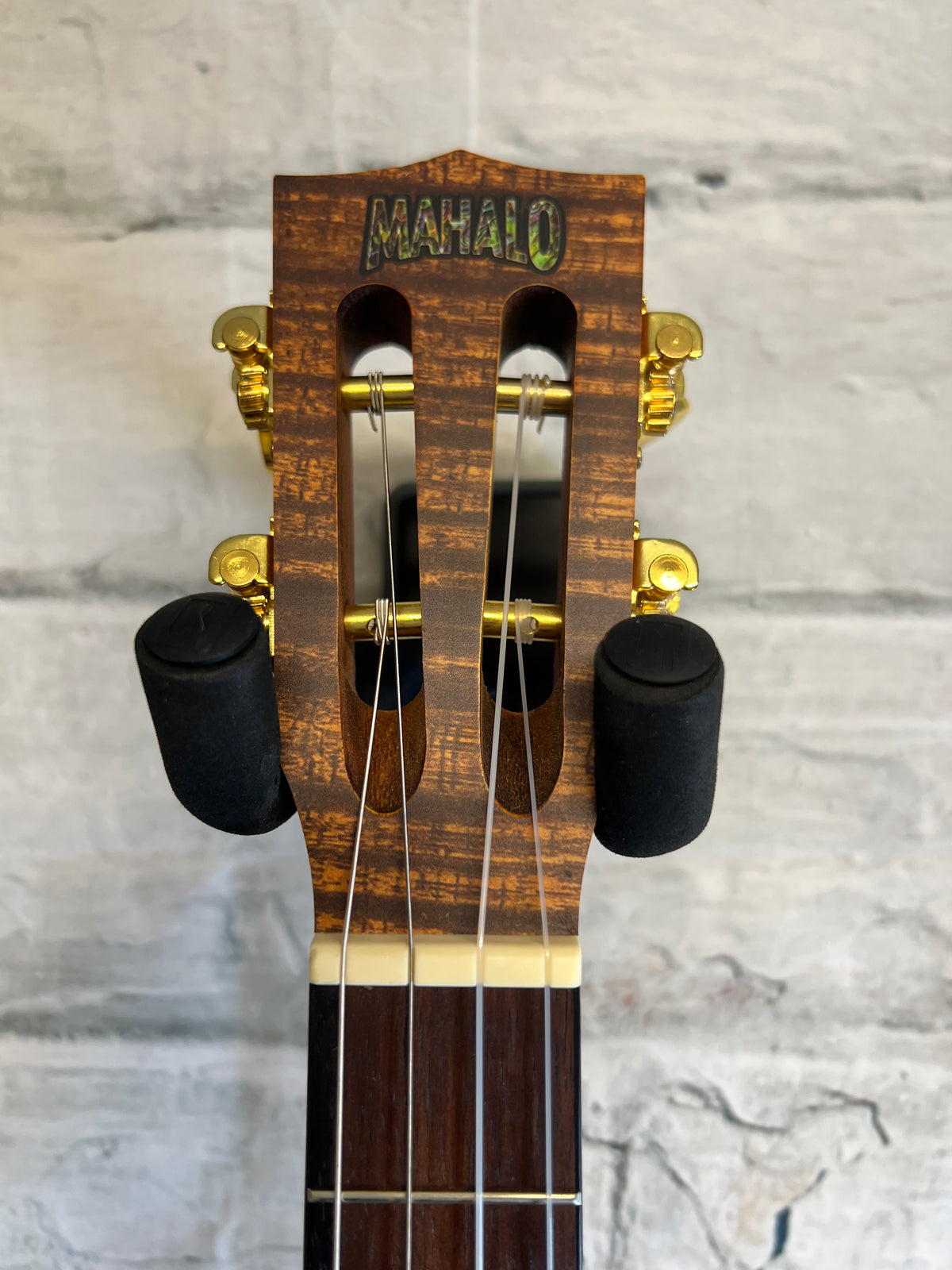 Mahalo MA4KA-U Artist Elite Series Baritone Ukulele, Koa-with bag