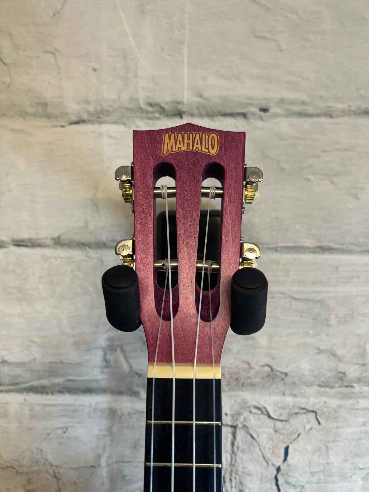 Mahalo ML2BC Island Series Concert Ukulele-Berry Crush with bag