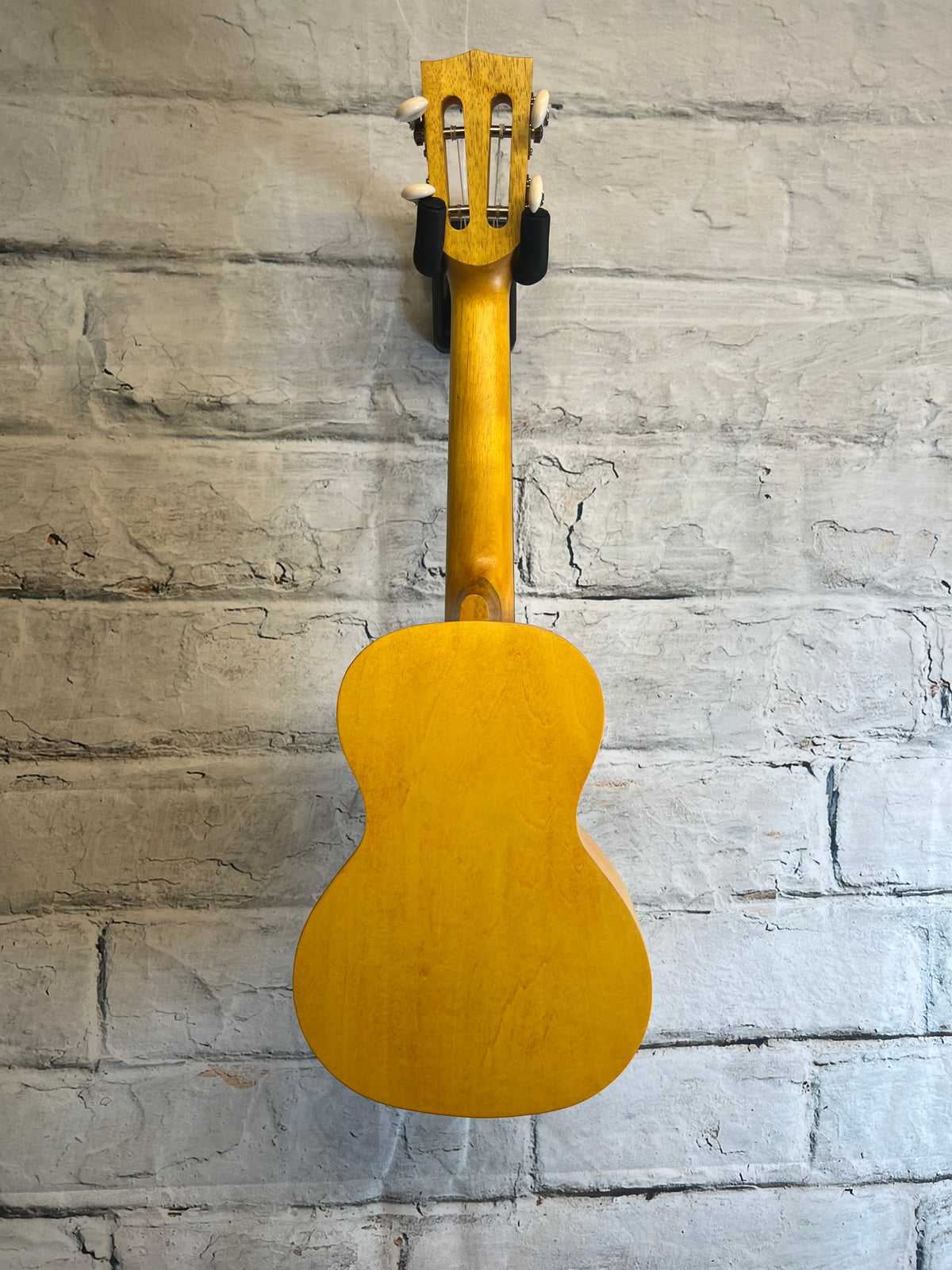 Mahalo ML2SF-U Island Series Concert Ukulele-Sunflower with bag