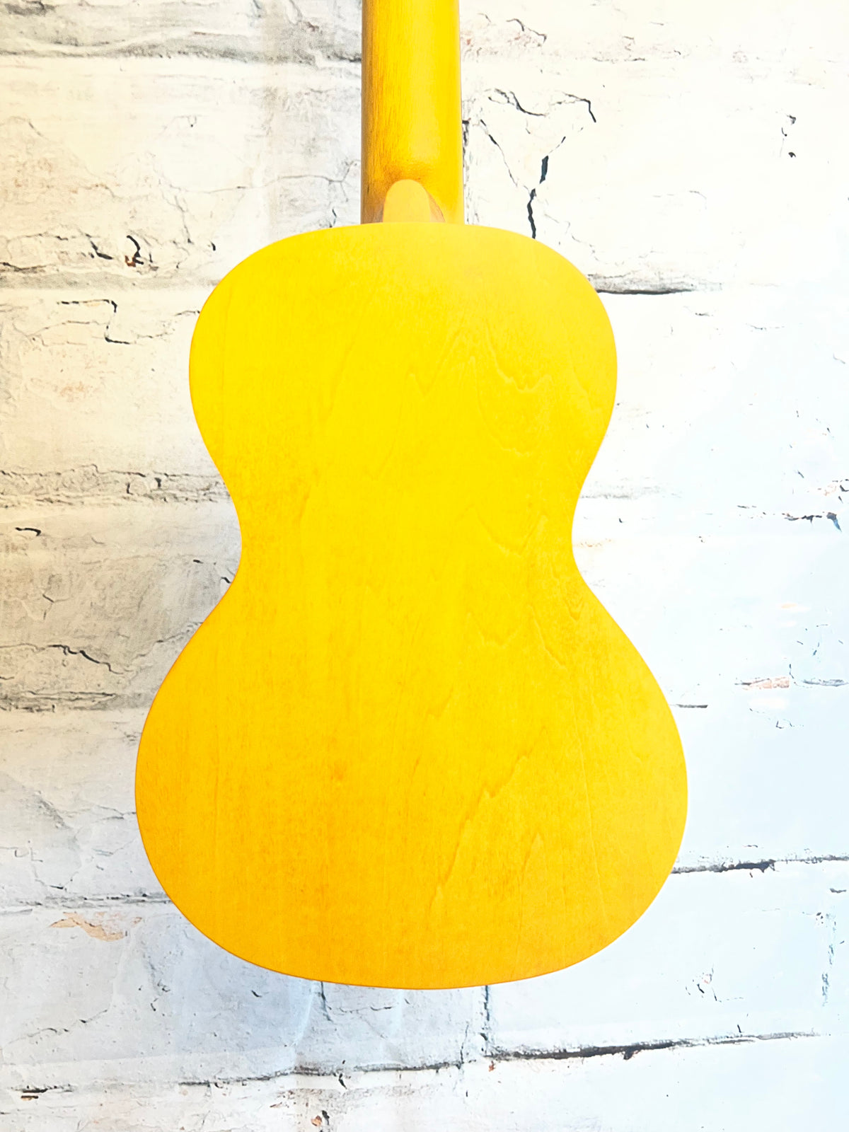 Mahalo ML2SF-U Island Series Concert Ukulele-Sunflower with bag