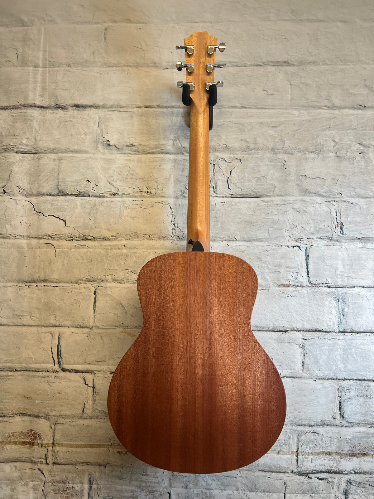 Used Taylor GS Mini Mahogany with bag