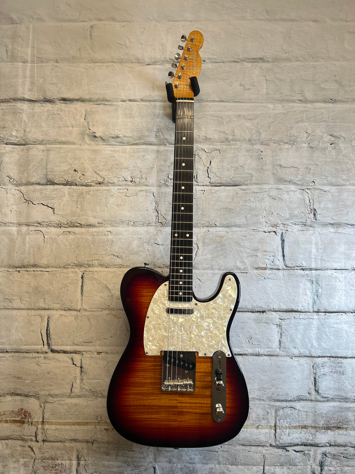 Used Fender Made in Japan Photo Flame Telecaster with Hardshell Case