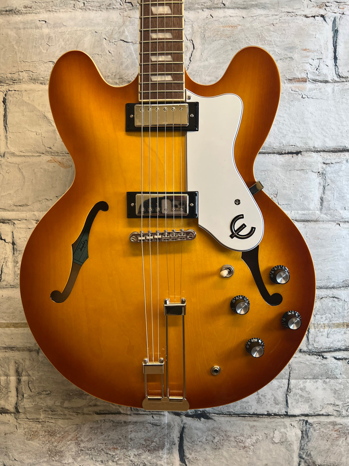 Epiphone Riviera Royal Tan Electric Guitar with Frequensator Tailpiece